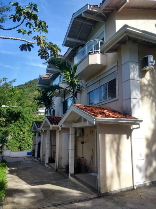 Casa, 2 quartos, 140 m² - Foto 1