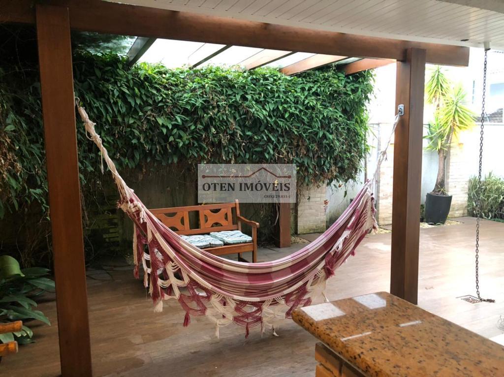 Casa, 4 quartos, 240 m² - Foto 3