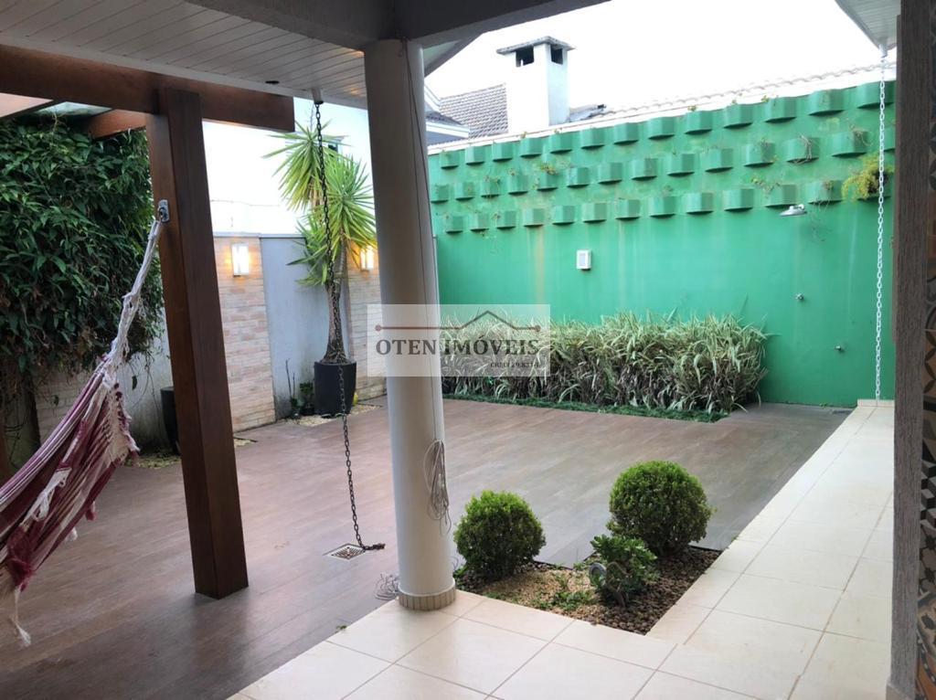 Casa, 4 quartos, 240 m² - Foto 10