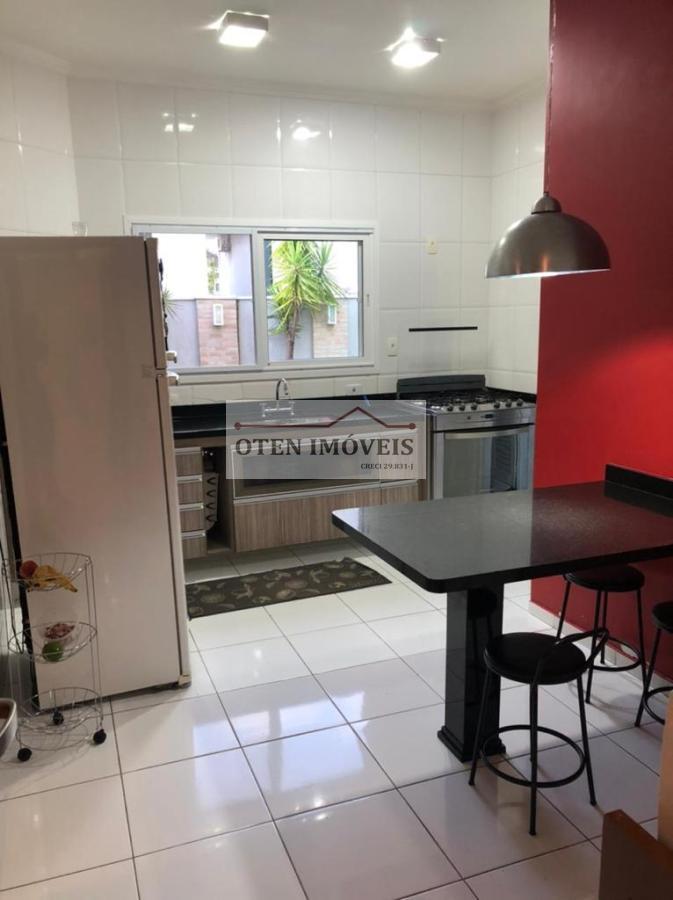 Casa, 4 quartos, 240 m² - Foto 15