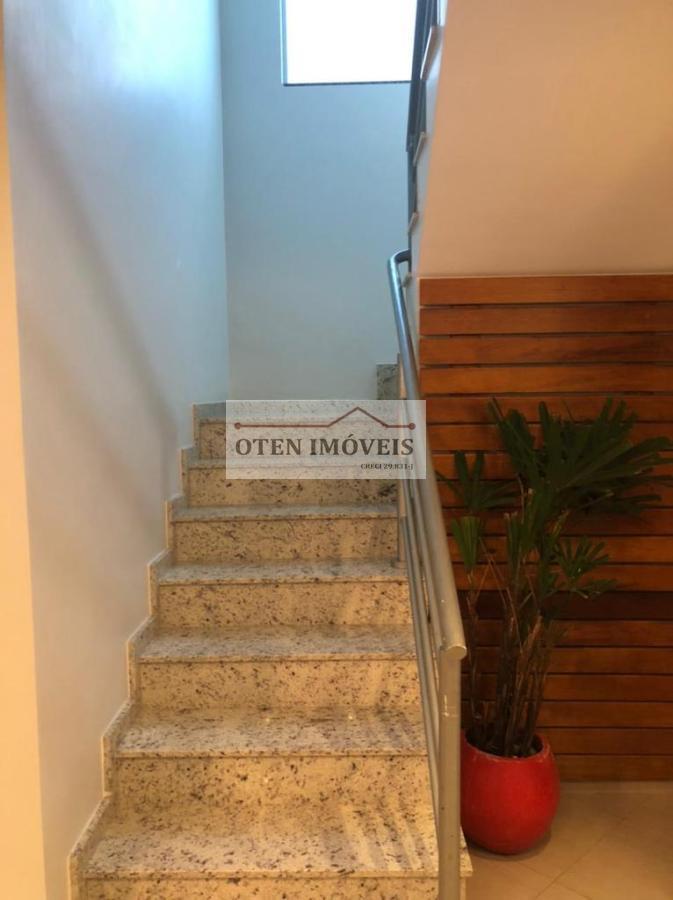 Casa, 4 quartos, 240 m² - Foto 14