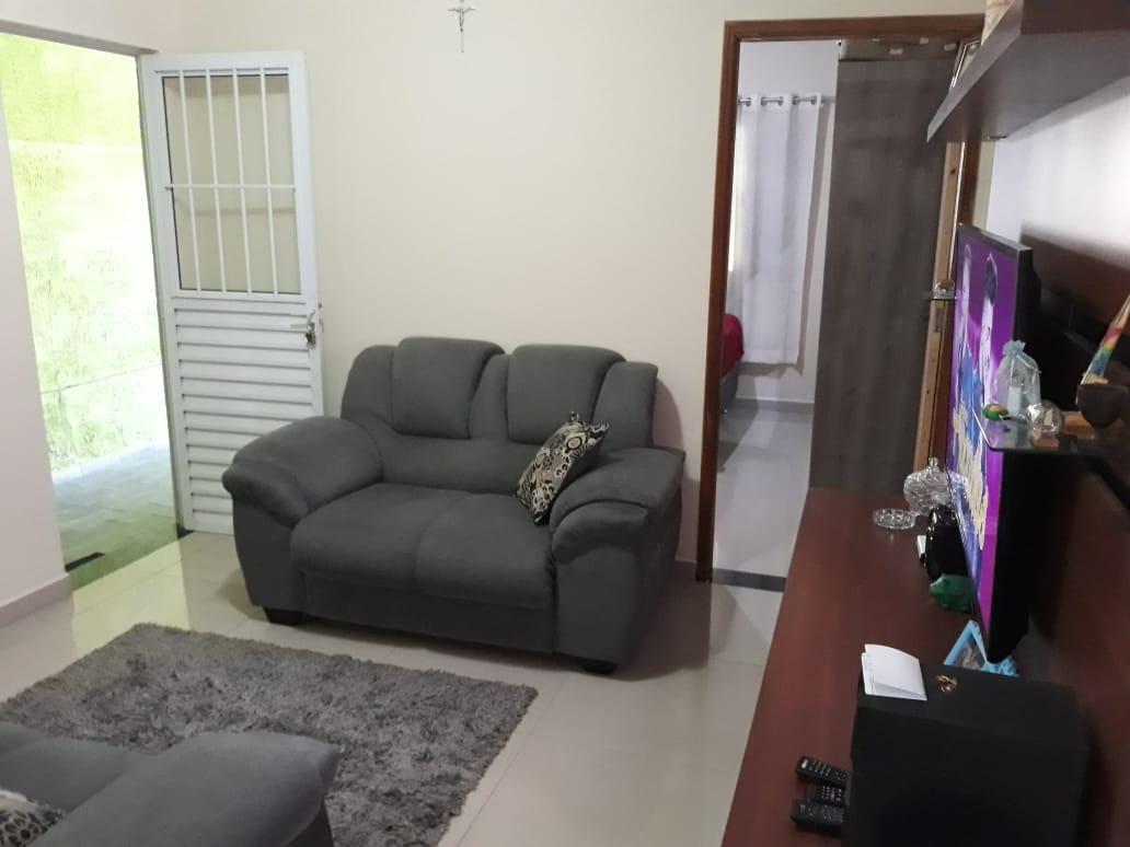 Casa, 2 quartos, 70 m² - Foto 1