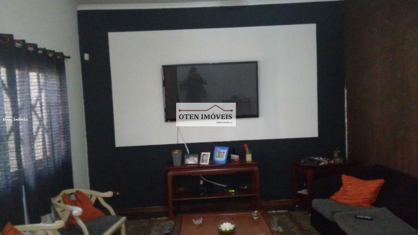 Casa, 3 quartos, 340 m² - Foto 3