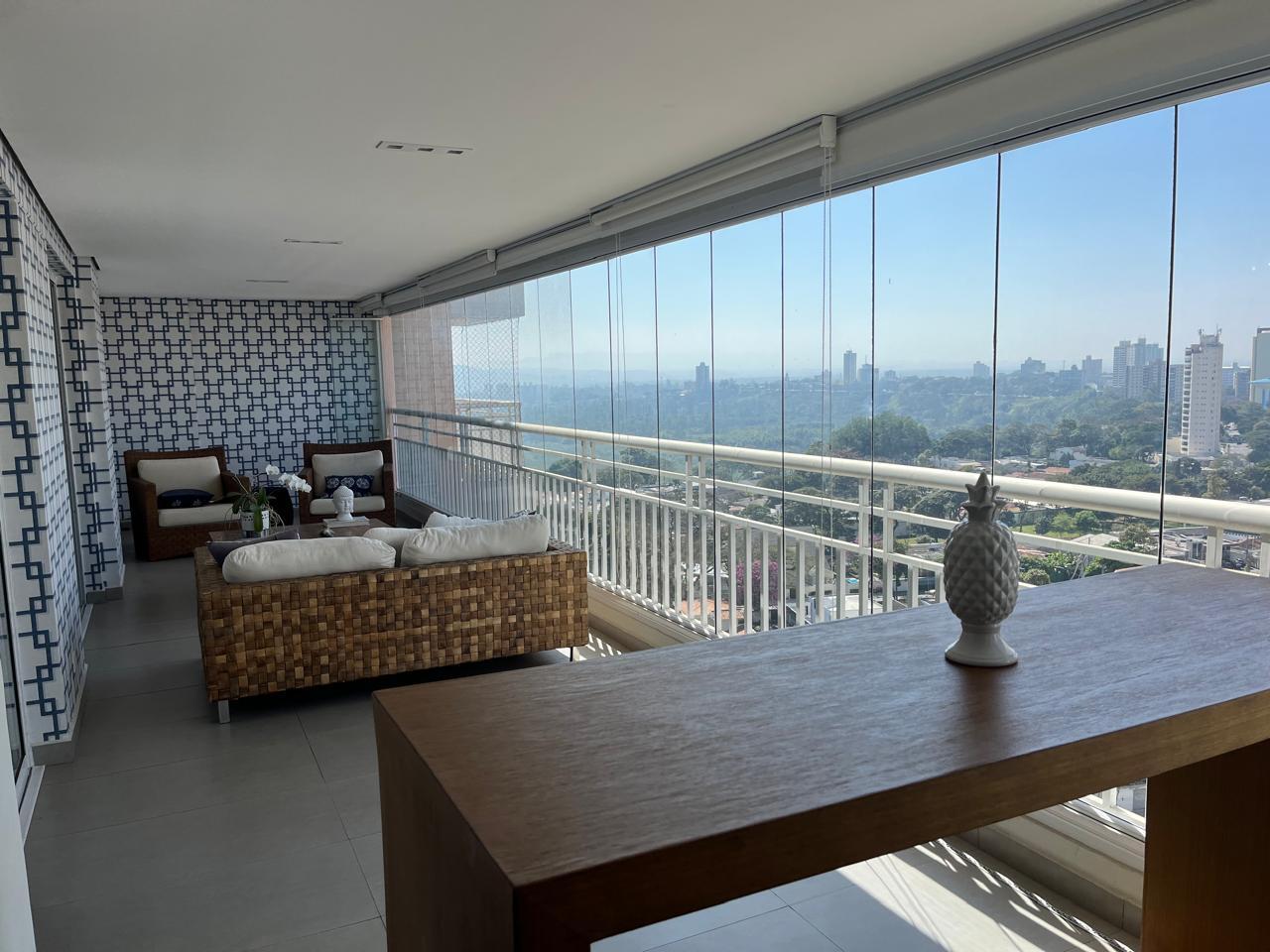 Apartamento, 3 quartos, 1670 m² - Foto 1