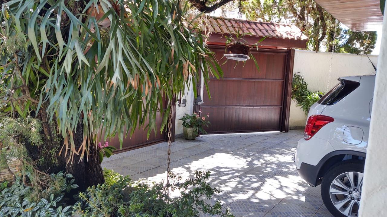 Casa, 5 quartos, 335 m² - Foto 3