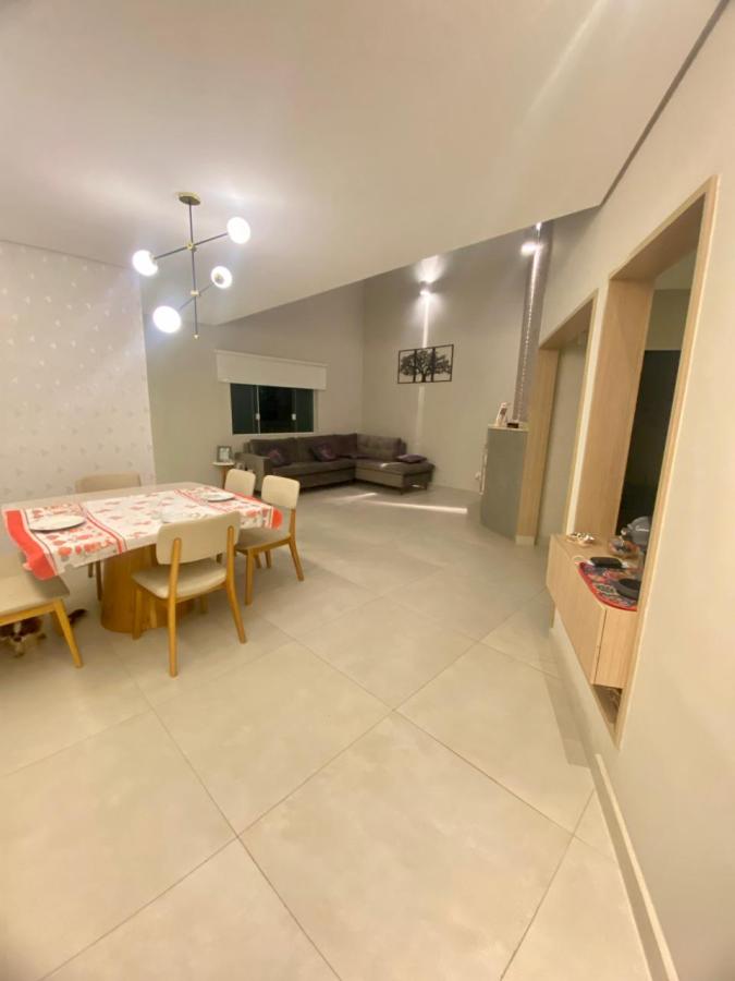 Casa, 4 quartos, 340 m² - Foto 2