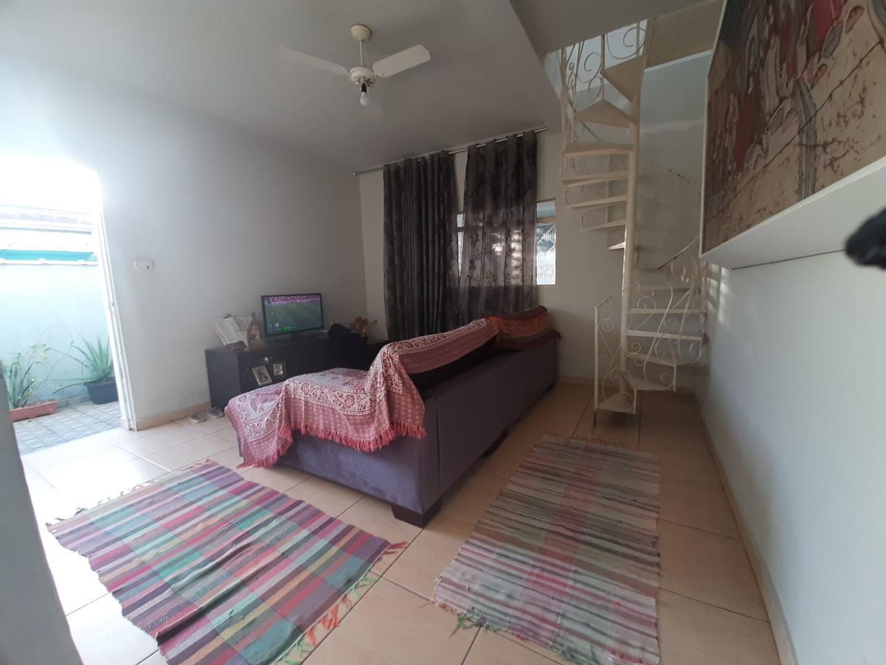 Casa, 4 quartos, 264 m² - Foto 3