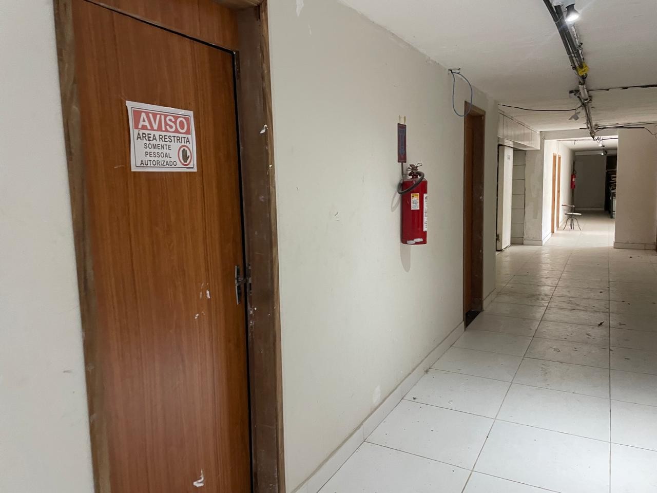 Prédio Inteiro - Foto 10