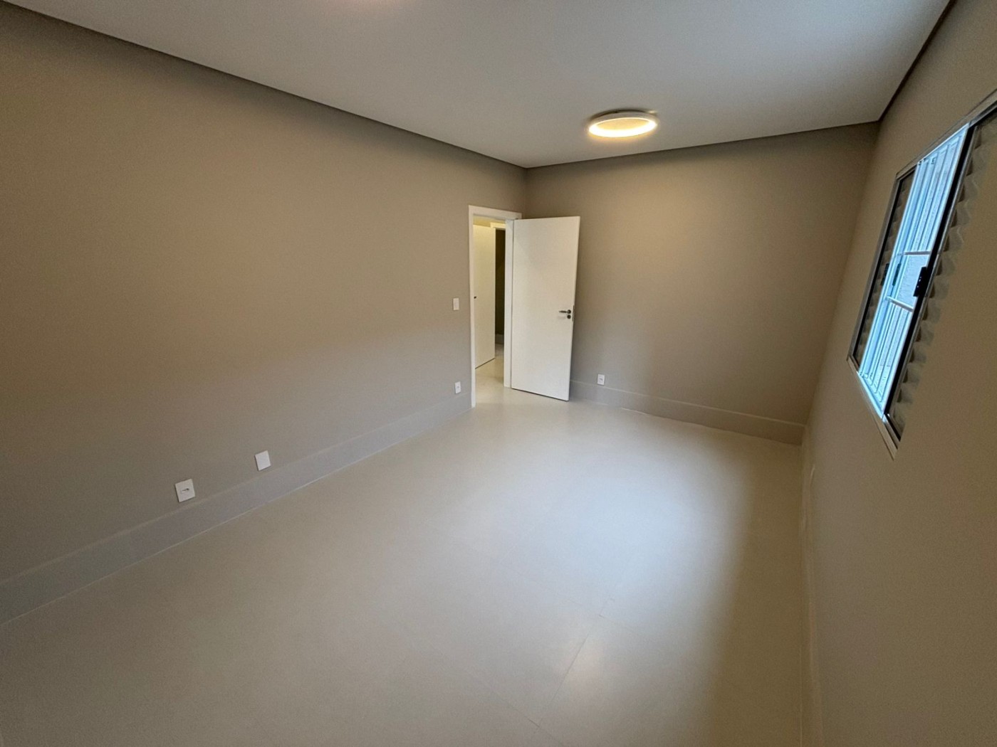 Prédio Inteiro - Foto 14