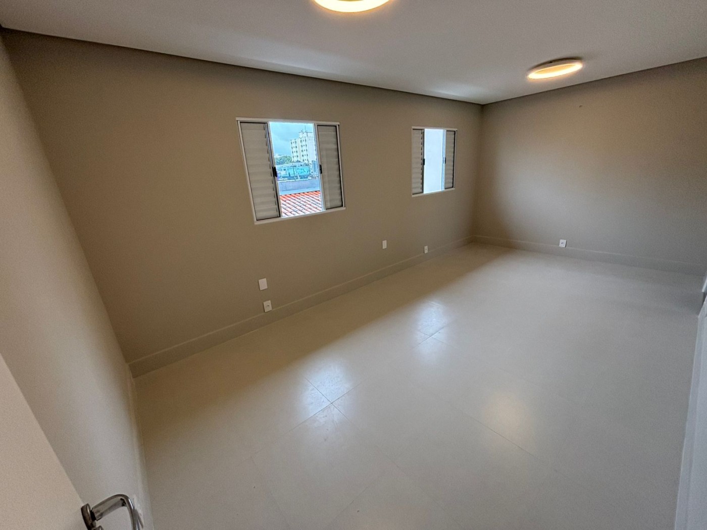 Prédio Inteiro - Foto 31