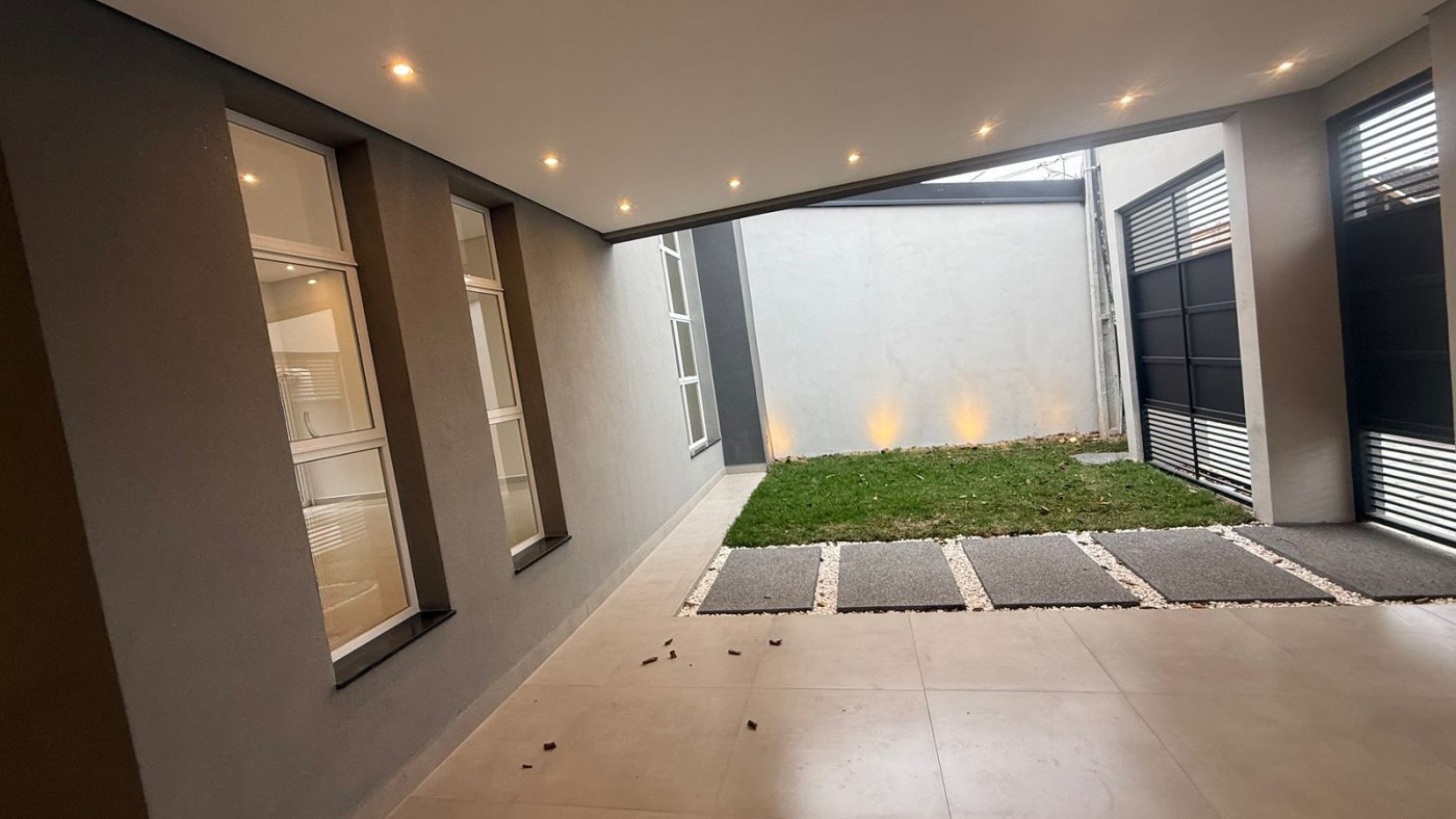 Casa, 3 quartos, 158 m² - Foto 1